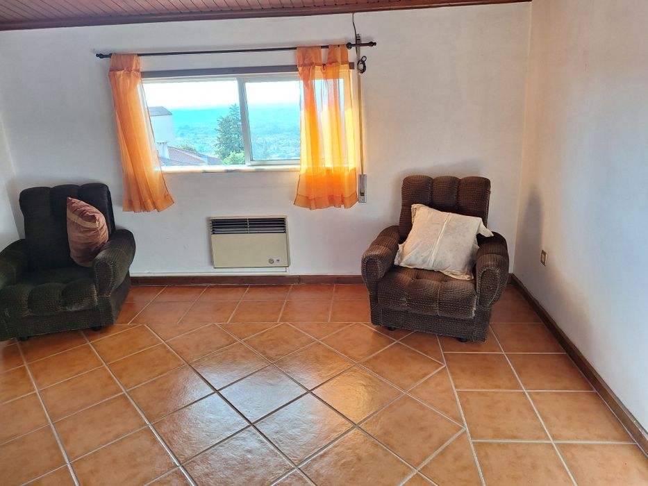 Arrenda se apartamento t2