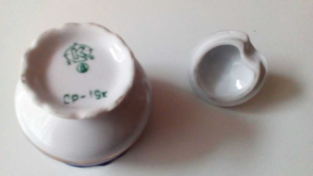 Солонка /горчичница фарфор СССР Коростень