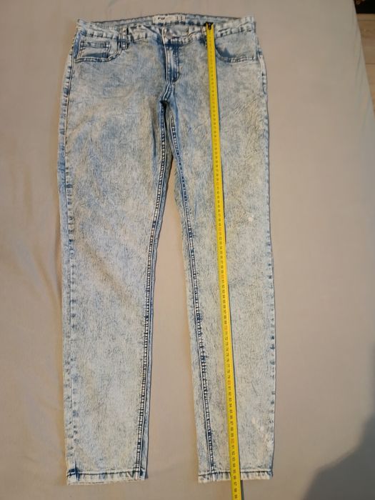 Skinny spodnie jeans 33 L marmurkowe