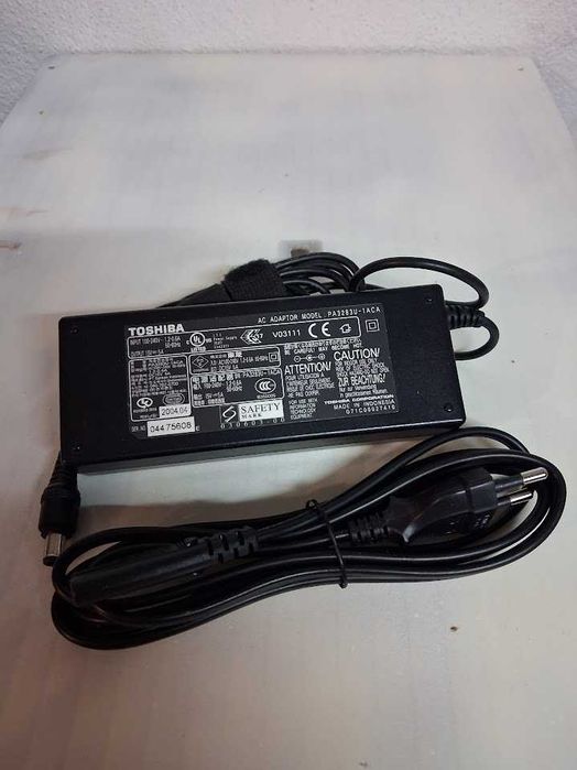 Transformador / Carregador Toshiba