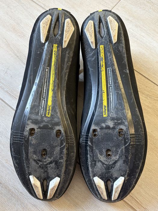 Веловзуття Mavic