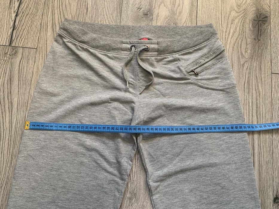 Жіночі спортивні штани