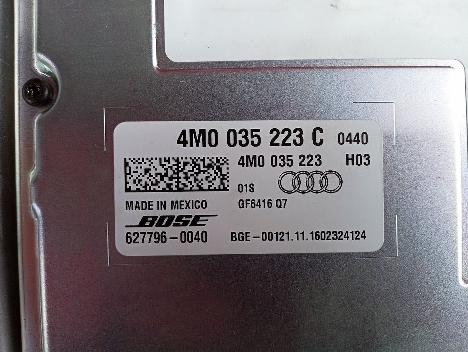 Уселитель акустики BOSE Audi Q7 4M підсилювач Ауди ку7 4м