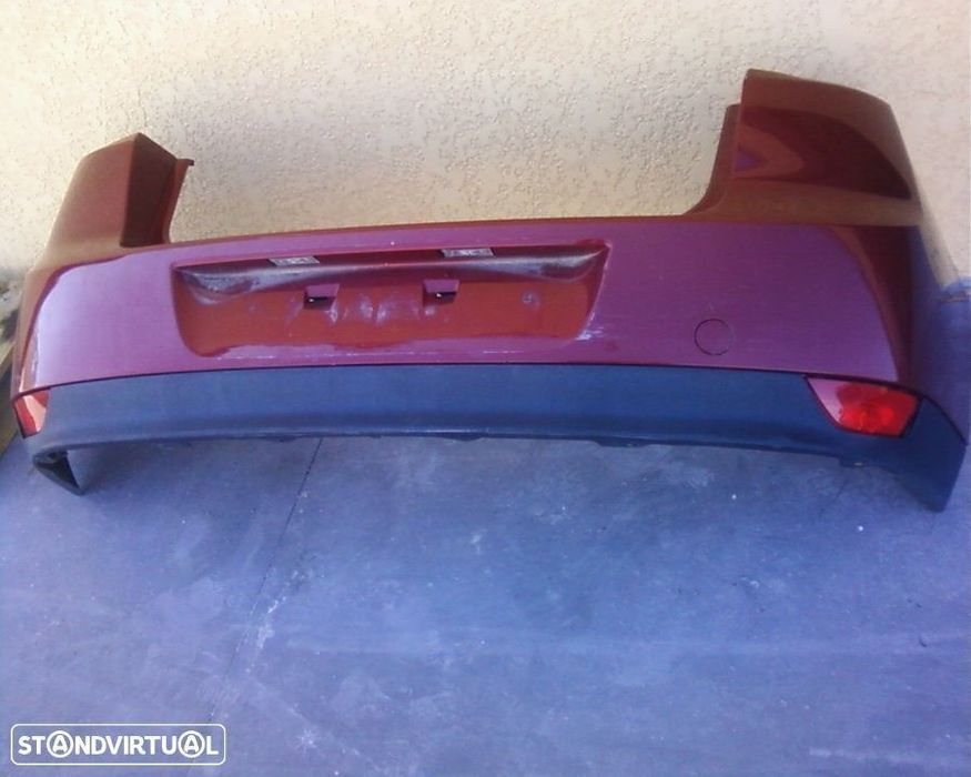 Parachoques trás Renault Laguna III Sedan 2008-2011