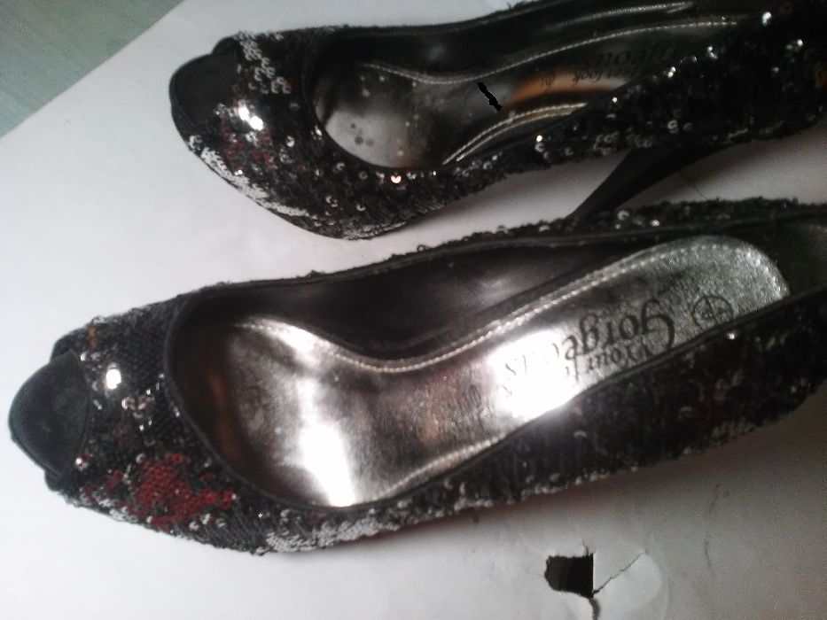 buty szpilki NEW Look Gorgeous NOWE- cekiny czarno/srebrne- 4/37