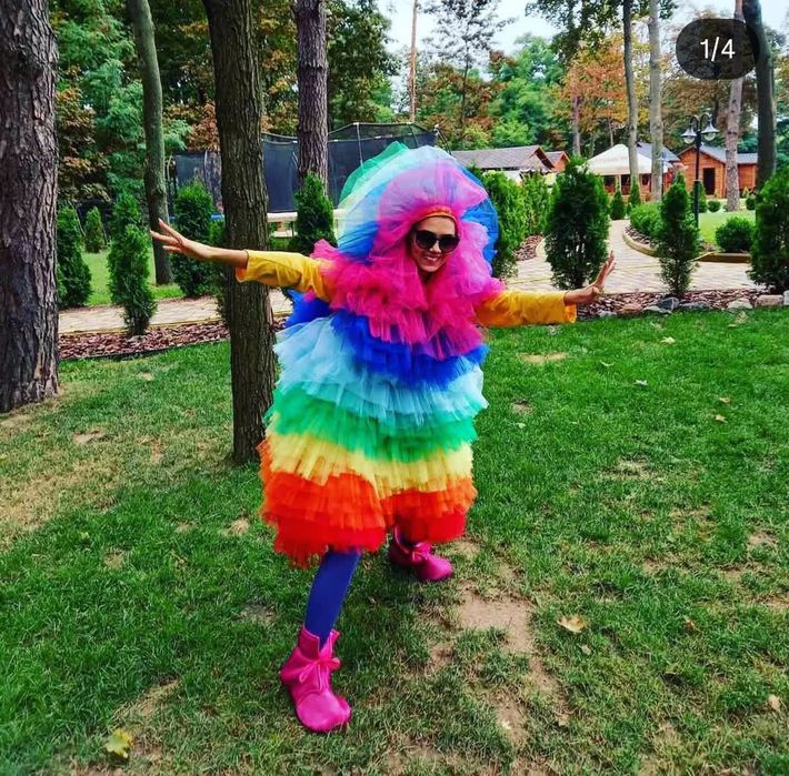 Фьйок Neon, костюм аніматора