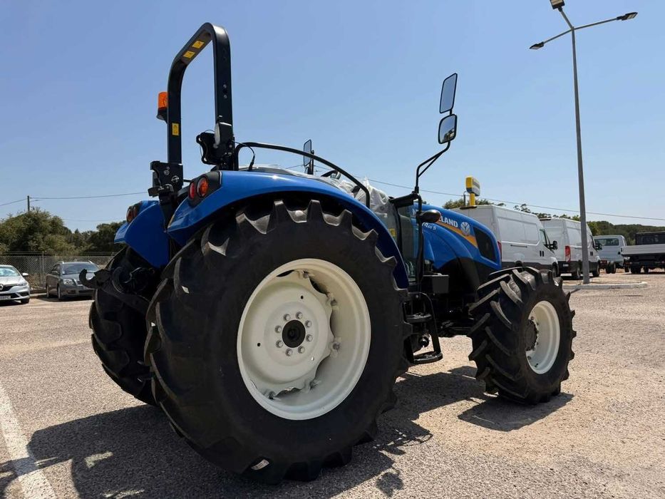 Melhor oportunidade do mercado:  New Holland T4.65S Rops