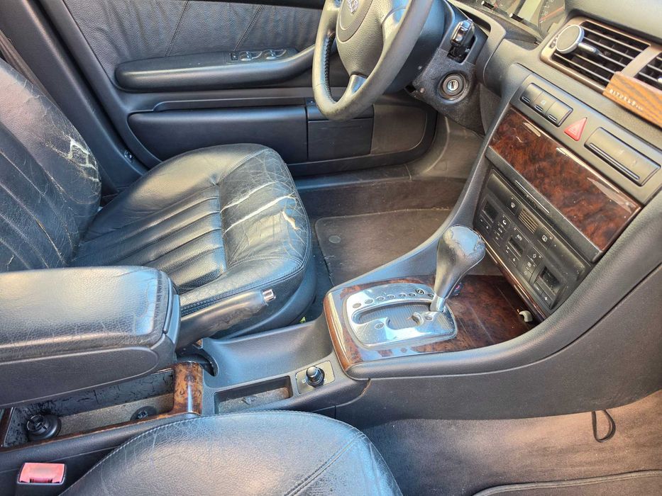 Audi A6 2.5 TDi 150 cv