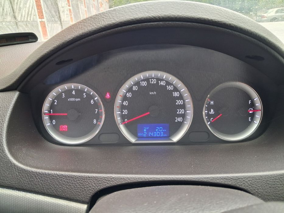 Продам сімейний автомобіль