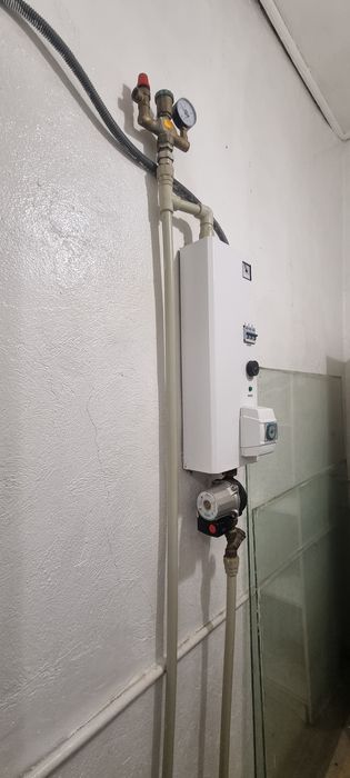 Продається комерційне приміщення. Ринок.