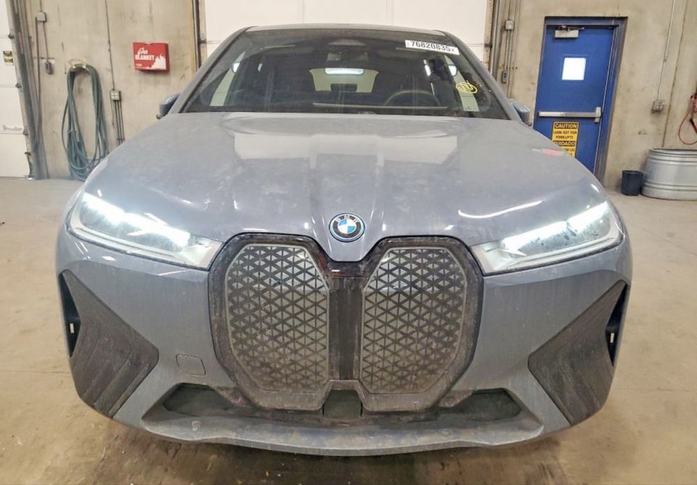 Bmw ix бампер фара бмв двер