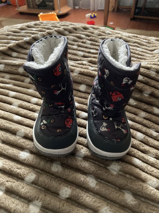 Сапожки зимові