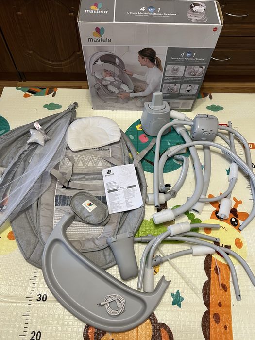 Заколисуючий центр mastela 4в1