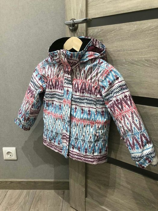 Продам куртку фирмы ROXY в идеальном состоянии