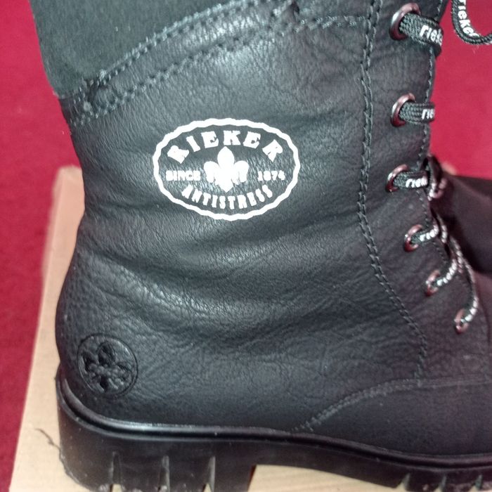 Ботинки женские зимние