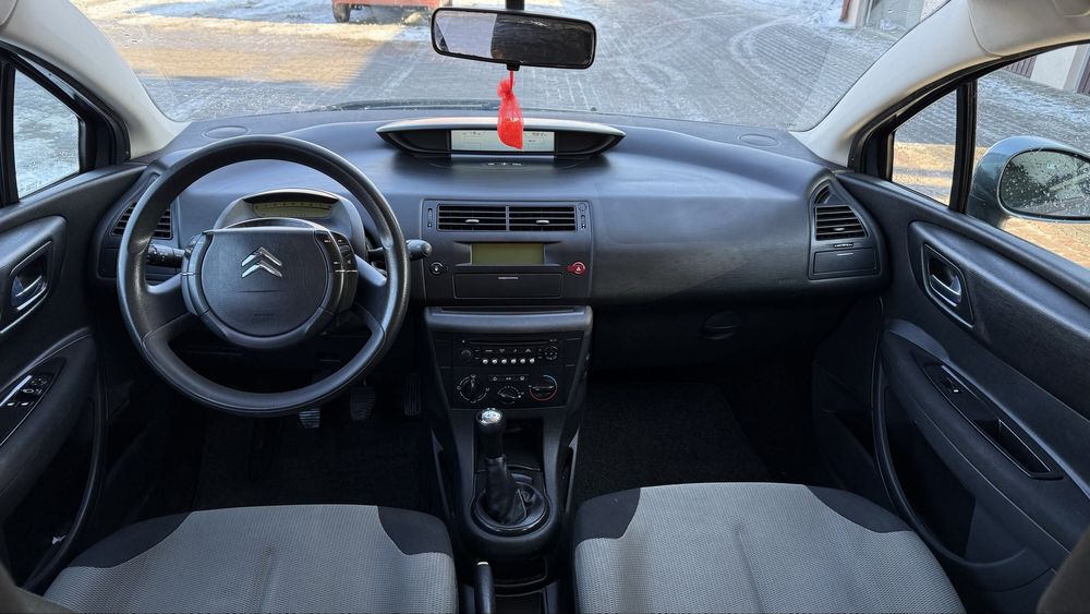 Citroen C4 1.4 benzyna 10 lat jeden właściciel