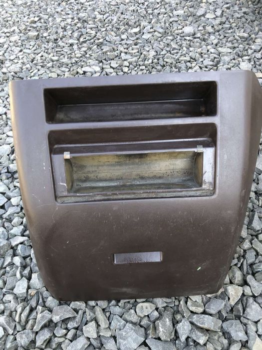 Тумба Ящик Захист двигуна в салон Mercedes Vario T2  REX 609, 709, 811