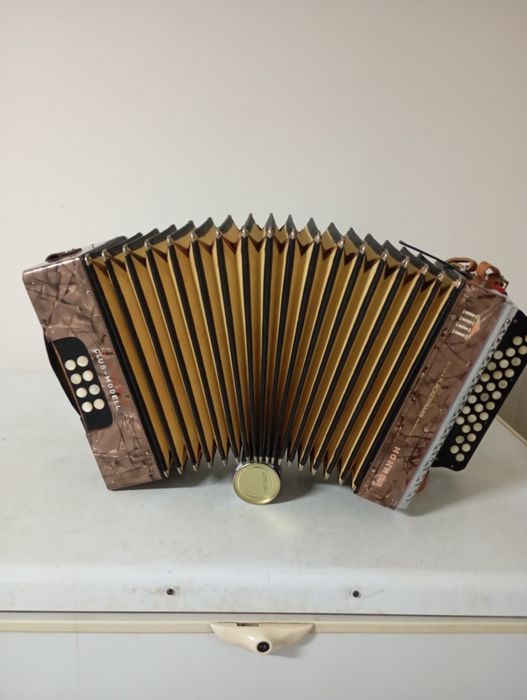 Concertina Hohner Clube Modell