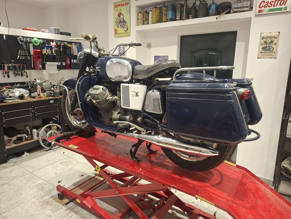 Witam sprzedam piękny motocykl moto guzzi v7