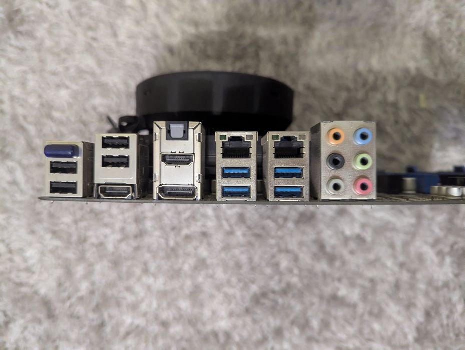 Комплект материнська плата процесор оперативка saphirpe