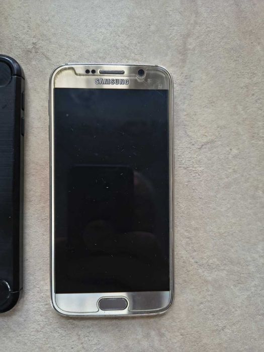 Samsung Galaxy S6 3/32 GB G920 + 2 x etui + szkło - bdb stan