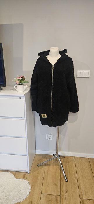Alpaka czarna kieszenie bluza plaszcz fashion xl