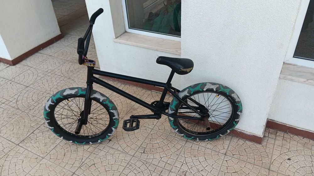 Vendo estrutura de bmx