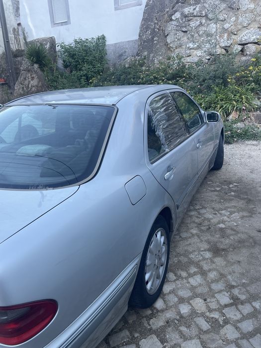 Mercedes Benz E220 carro muito fiavel — photo 2