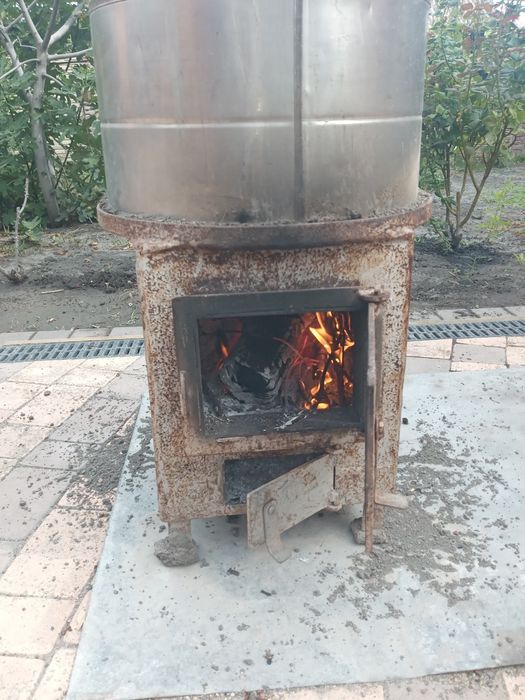 Дистилятор на дровах