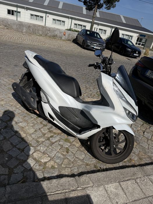 Pcx 2020! Aceitamos alugar ou vender