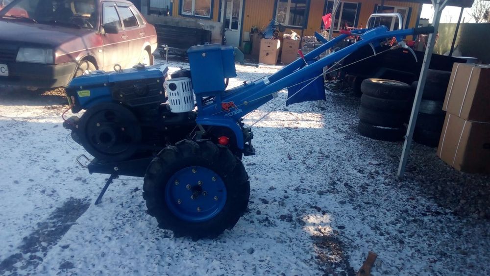 Мотоблок Zubr 12 к.с  з електричним стартером