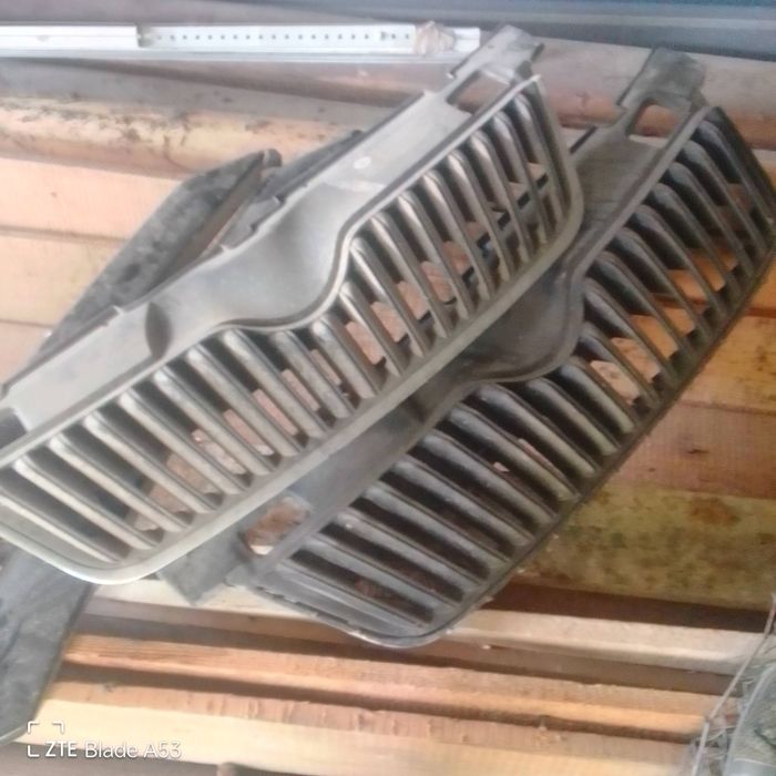 Решетка радиатора фабия 2 з12р