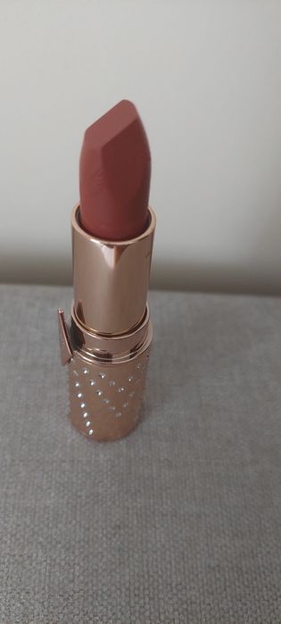 Charlotte Tilbury- pomadka