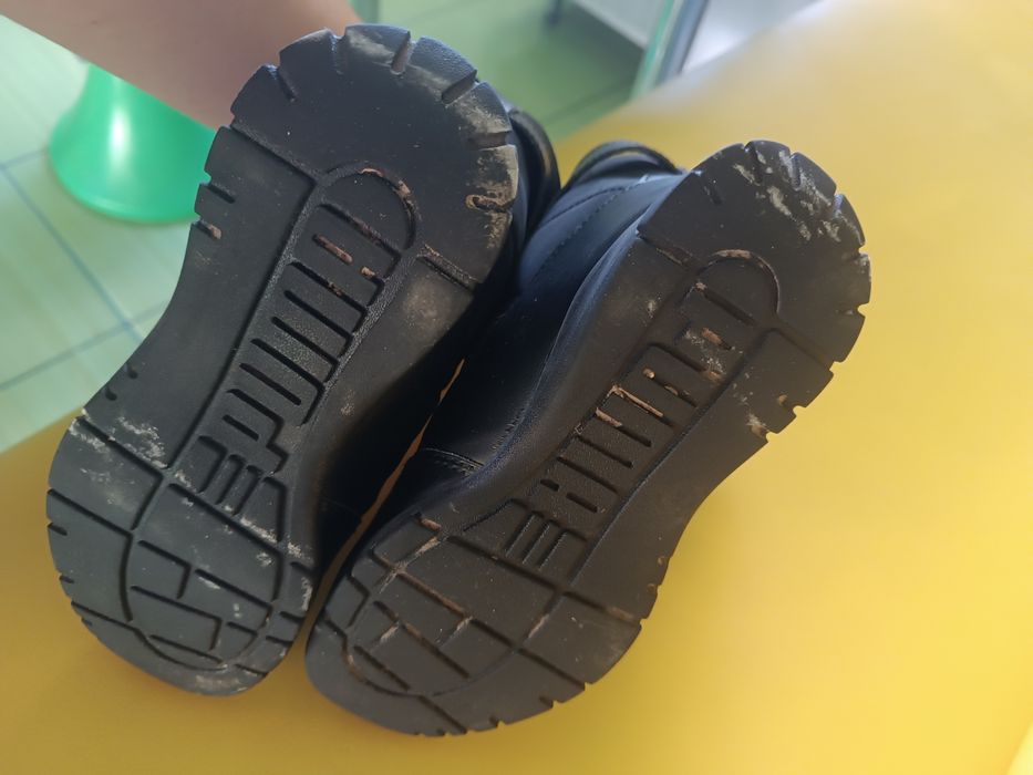 Puma 32, черевички