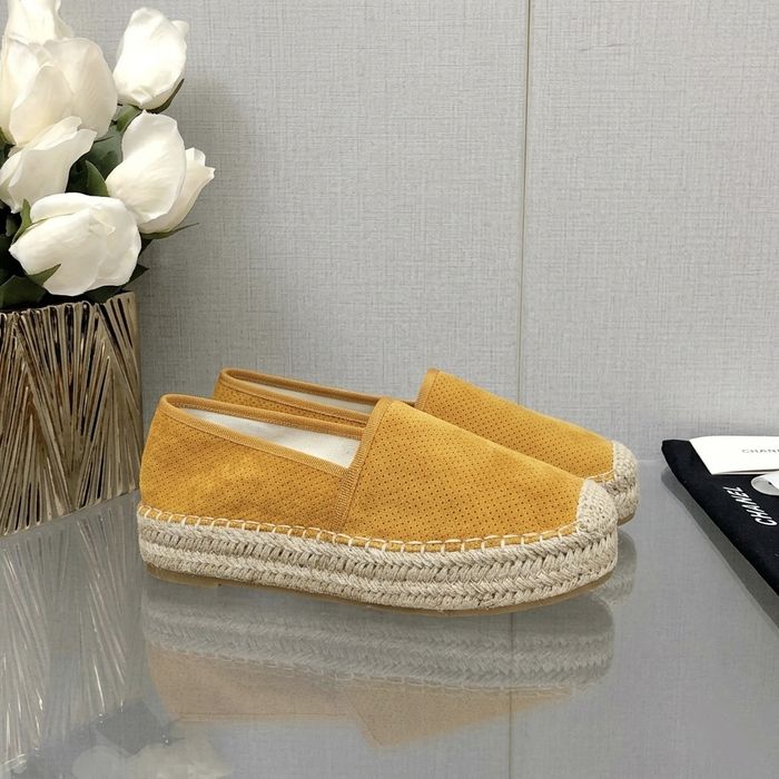 Musztardowe espadryle damskie na plecionej podeszwie