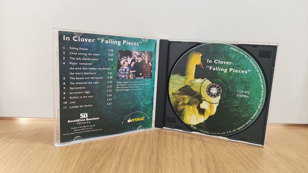 In Clover Falling Pieces