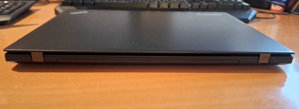 ThinkPad T440s – Fiável, Leve e Pronto a Trabalhar