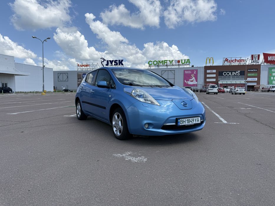 Nissan Leaf  запас хода 90 км(eco)