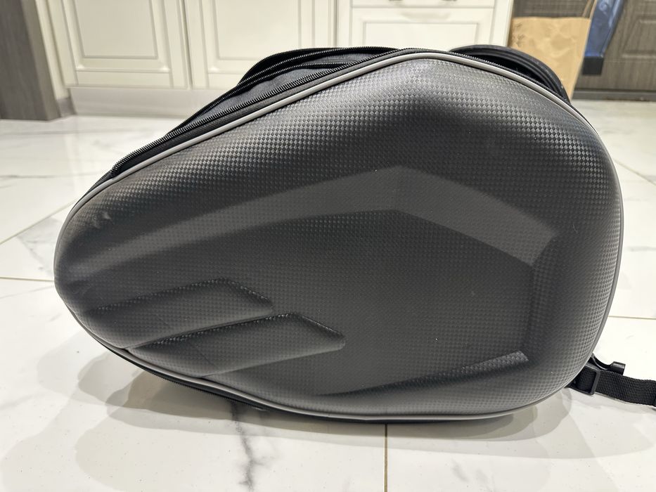 Комплект бокових кофрів Komine