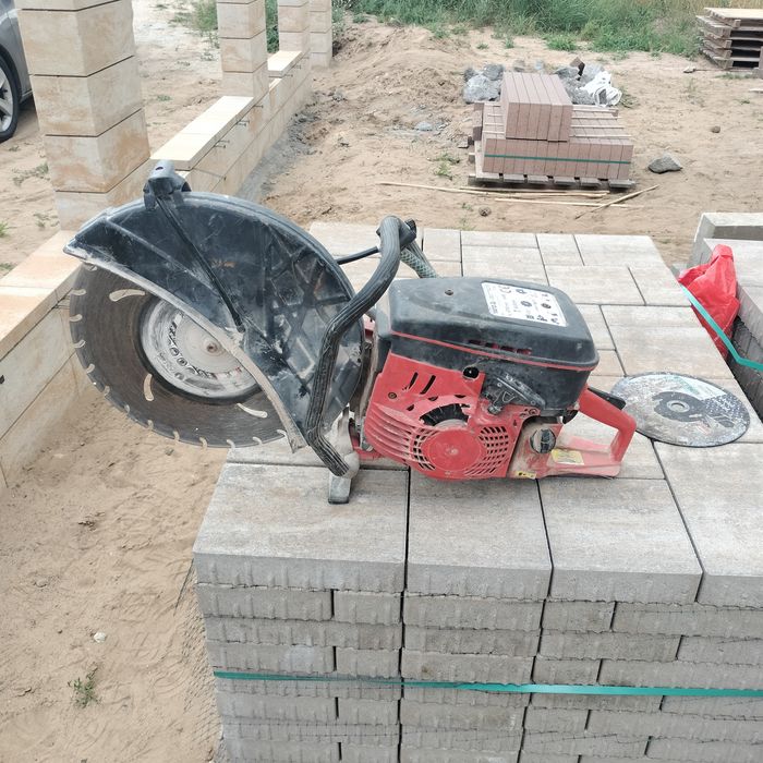 Przecinarka spalinowa do kostki betonu yato 400cm
