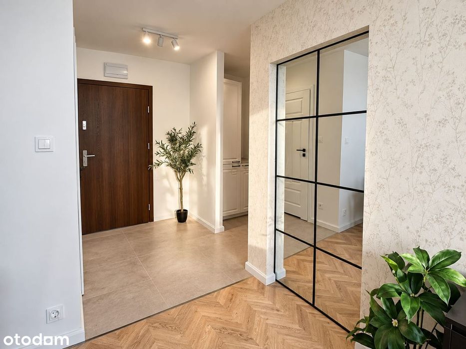 2 pokoje po generalnym remoncie | Metro Bródno | 26 m² | BEZPOŚREDNIO
