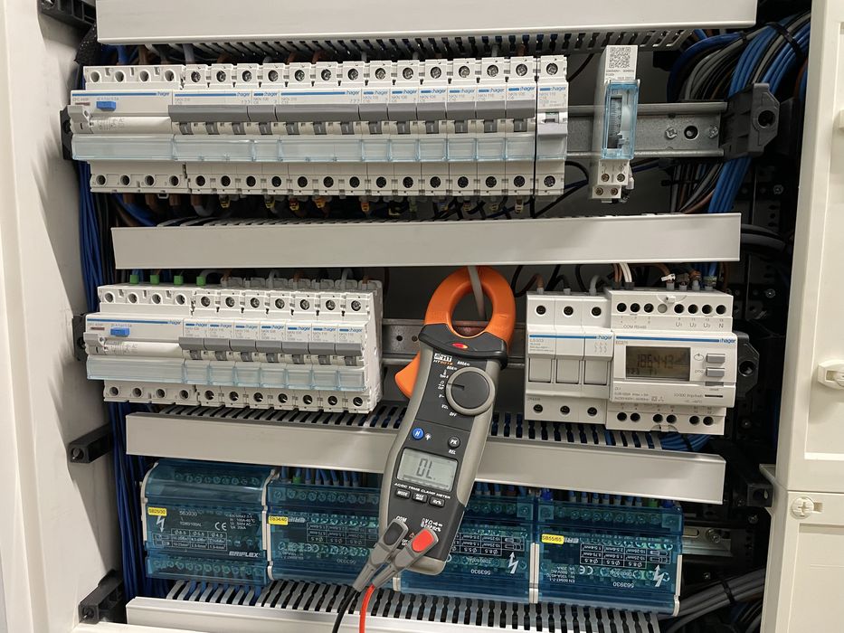 Eletricista Instalação e Reparação – Braga e Região