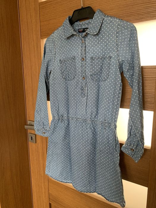 Sukienka w kropeczki Carry 146