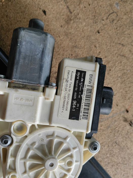 Elevador frente direito (lado condutor) Bmw X5 E53