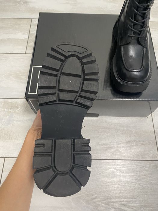 Шкіряні зимові чоботи