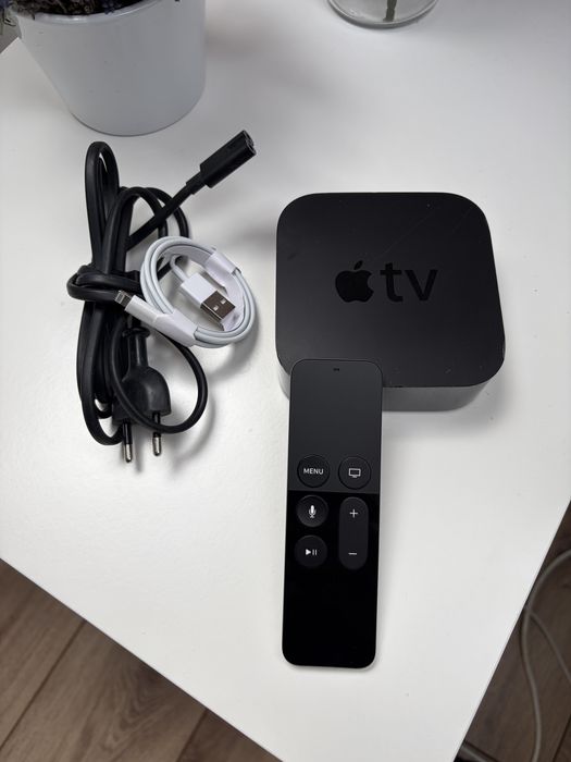 Apple TV HD 64GB - A1625 - AppStore- Siri