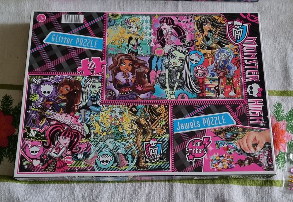 Zestaw puzzli Monster High
