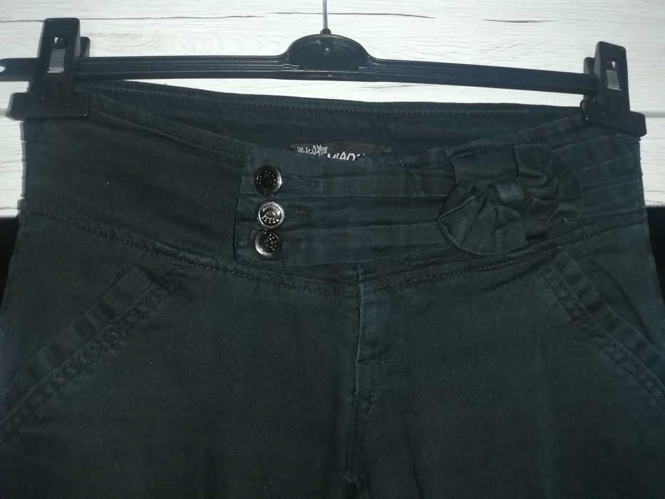 Spodnie jeans czarne