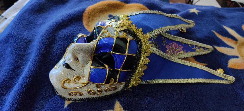 Maska w stylu Boris Brejcha