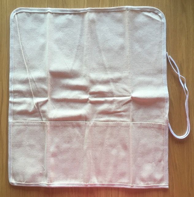 Porta pincéis em linho